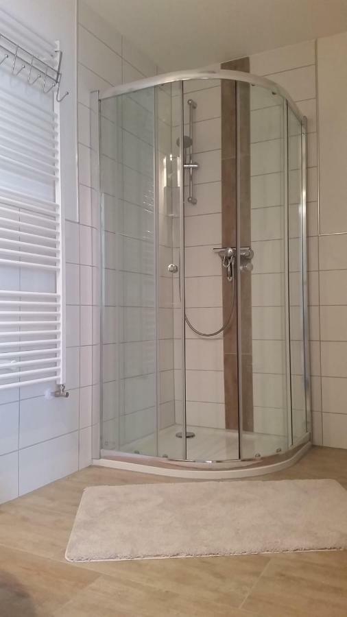 נופלדן Ferienwohnung "Steffi", Bostalsee מראה חיצוני תמונה